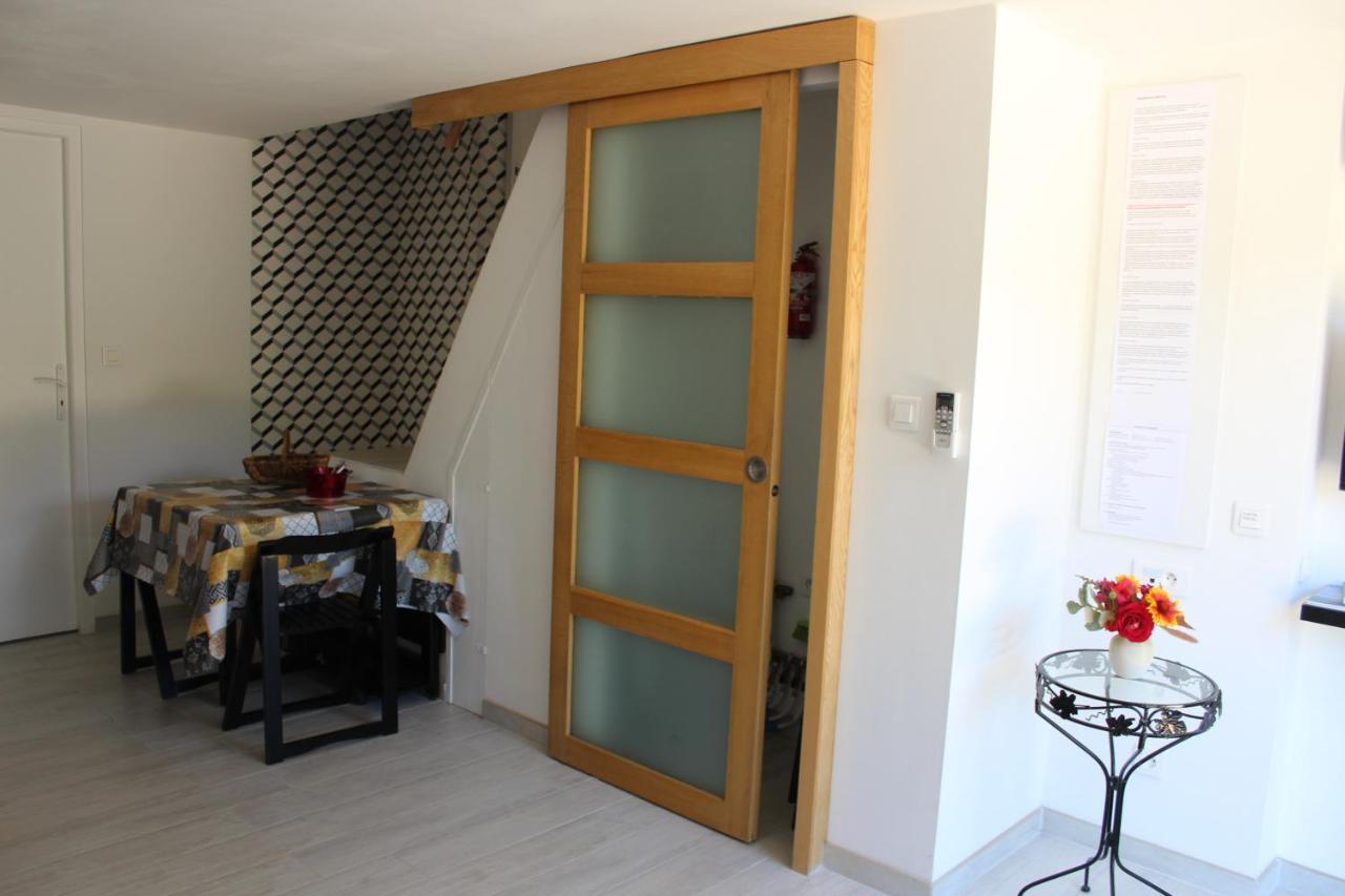 Claude Et Marie-france Apartment *